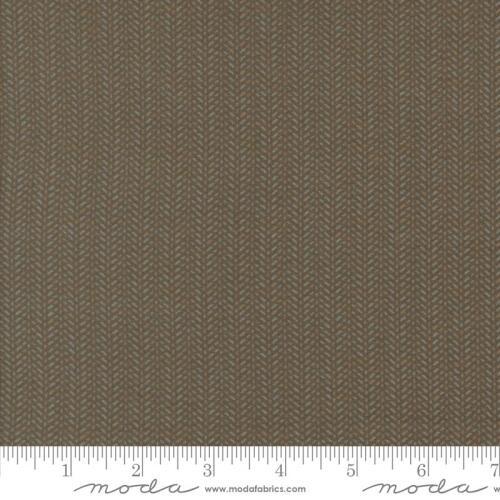 Prairie Gatherings Flannel - Rows of small arrow design in brown