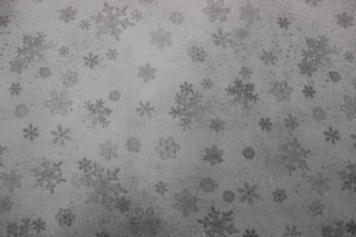 North Ridge Flannel - White crackle print with snowflakes