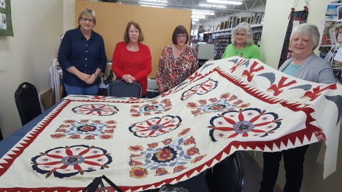 Tina's Needle Turn Quilt