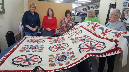 Tina's Needle Turn Quilt