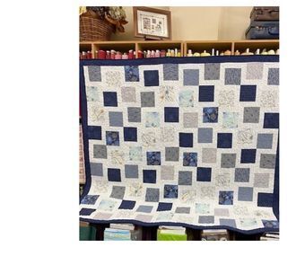 Melanie's Blue & White quilt